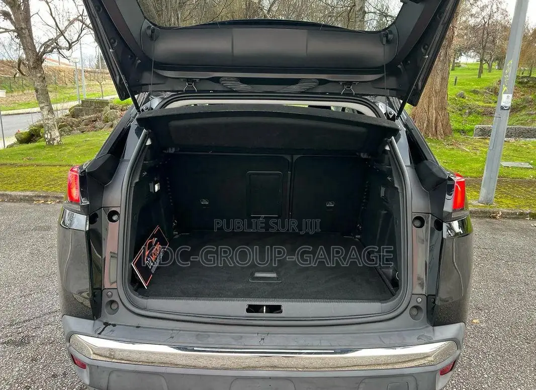 PEUGEOT 3008 2015 Noir