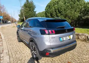 PEUGEOT 3008 2015 Gris