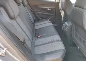 PEUGEOT 3008 2015 Gris