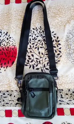 Photo - Sac en Bandoulière Unisexe