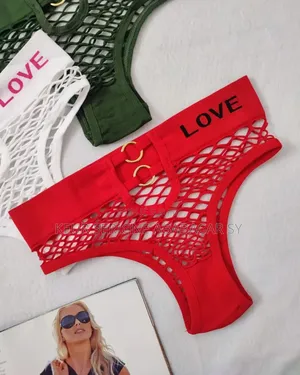 Slip v Perforé Mille Trou Avec 2 Anneaux Devant