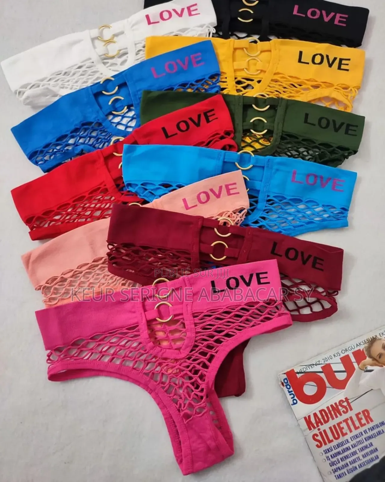 Slip v Perforé Mille Trou Avec 2 Anneaux Devant