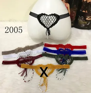 String Trop Sexy 5 Modèles Disponibles