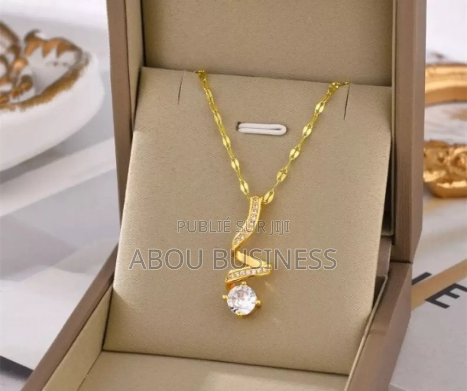 Collier en Acier Inoxydable.