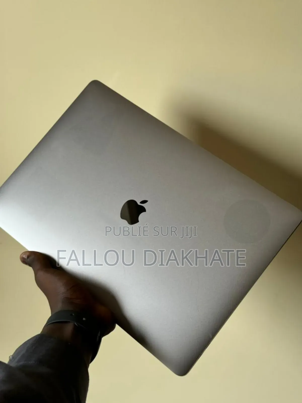 New Ordinateur Portable Pomme MacBook 2018 16GB Intel Core I7 SSD 256GB