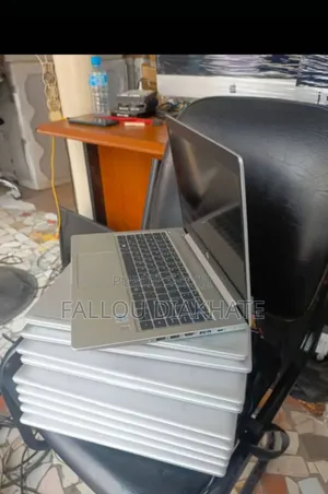 New Ordinateur Portable HP EliteBook 840 G2 8GB Intel Core I5 SSD 256GB