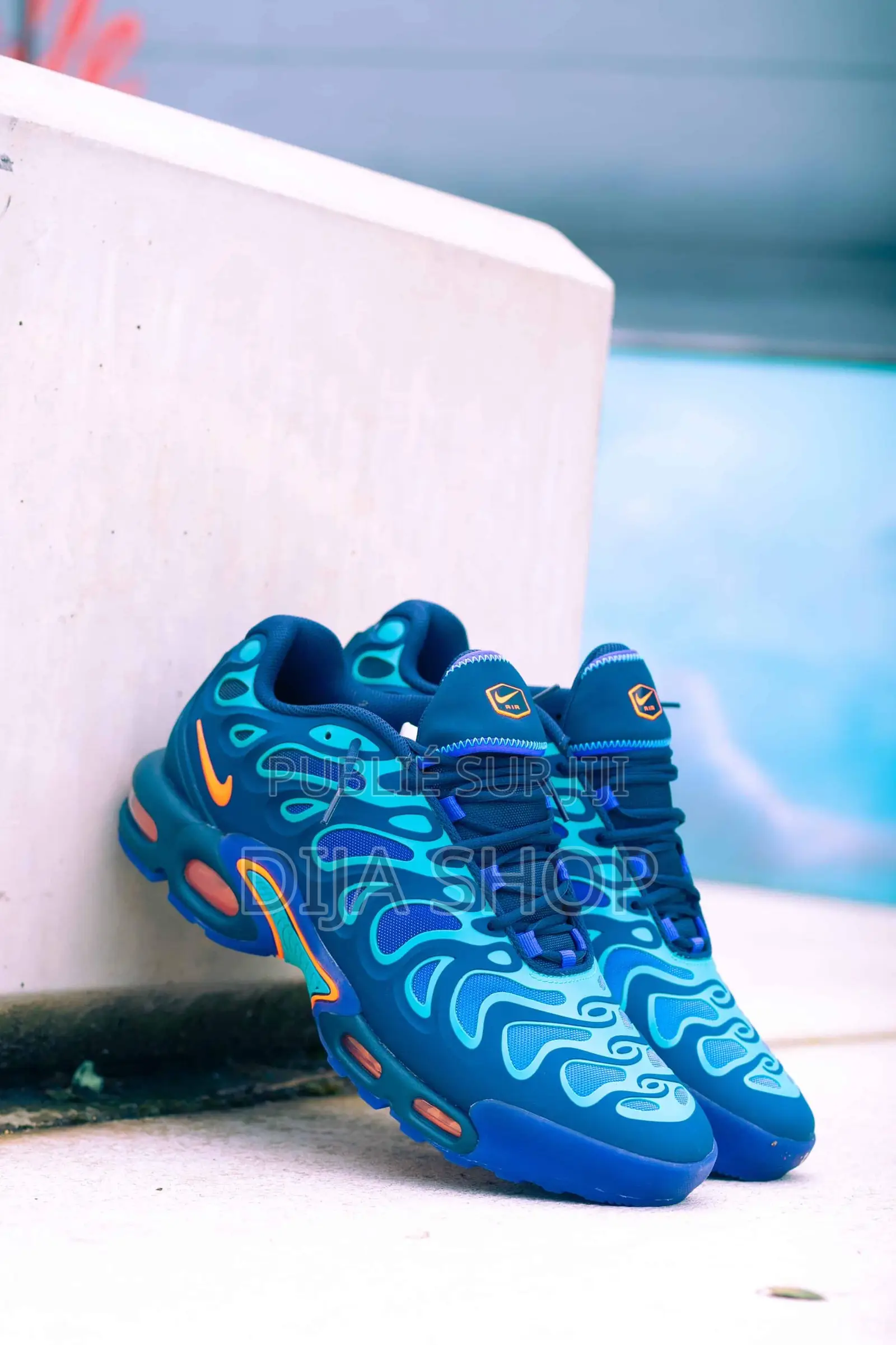 Original Nike Air Max Plus Drift Disponible