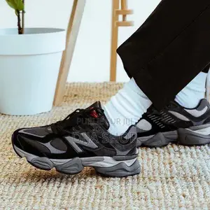 Original New Balance 9060 Disponible 