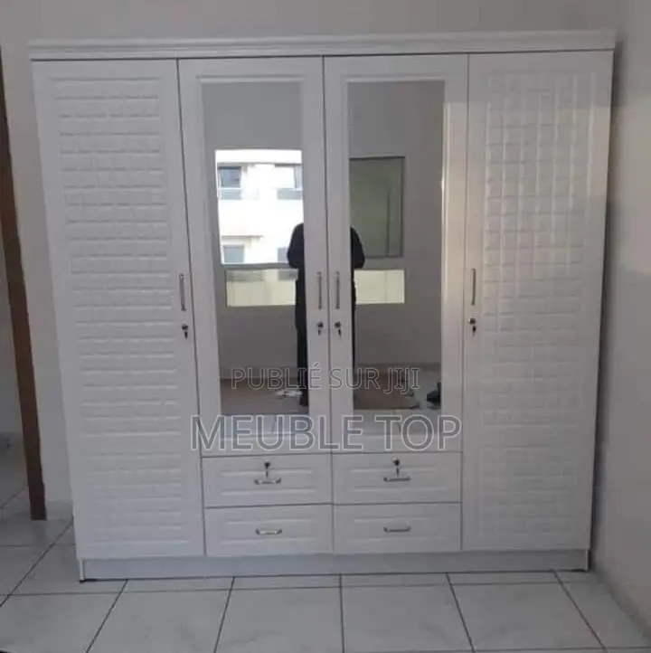 Chic Armoires De Chambres 3,4 Battants