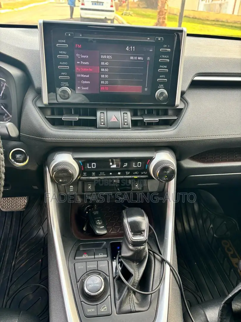 Toyota RAV4 Limited AWD 2019 Noir