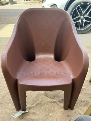 Chaise en Plastique