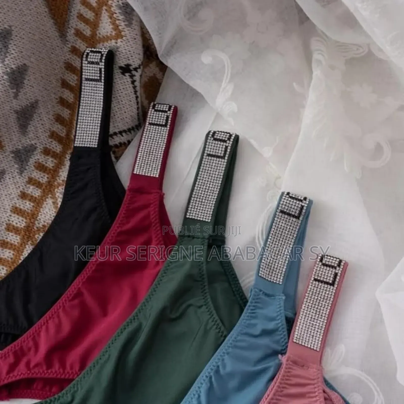 Slip v LOVE Qualité Originale