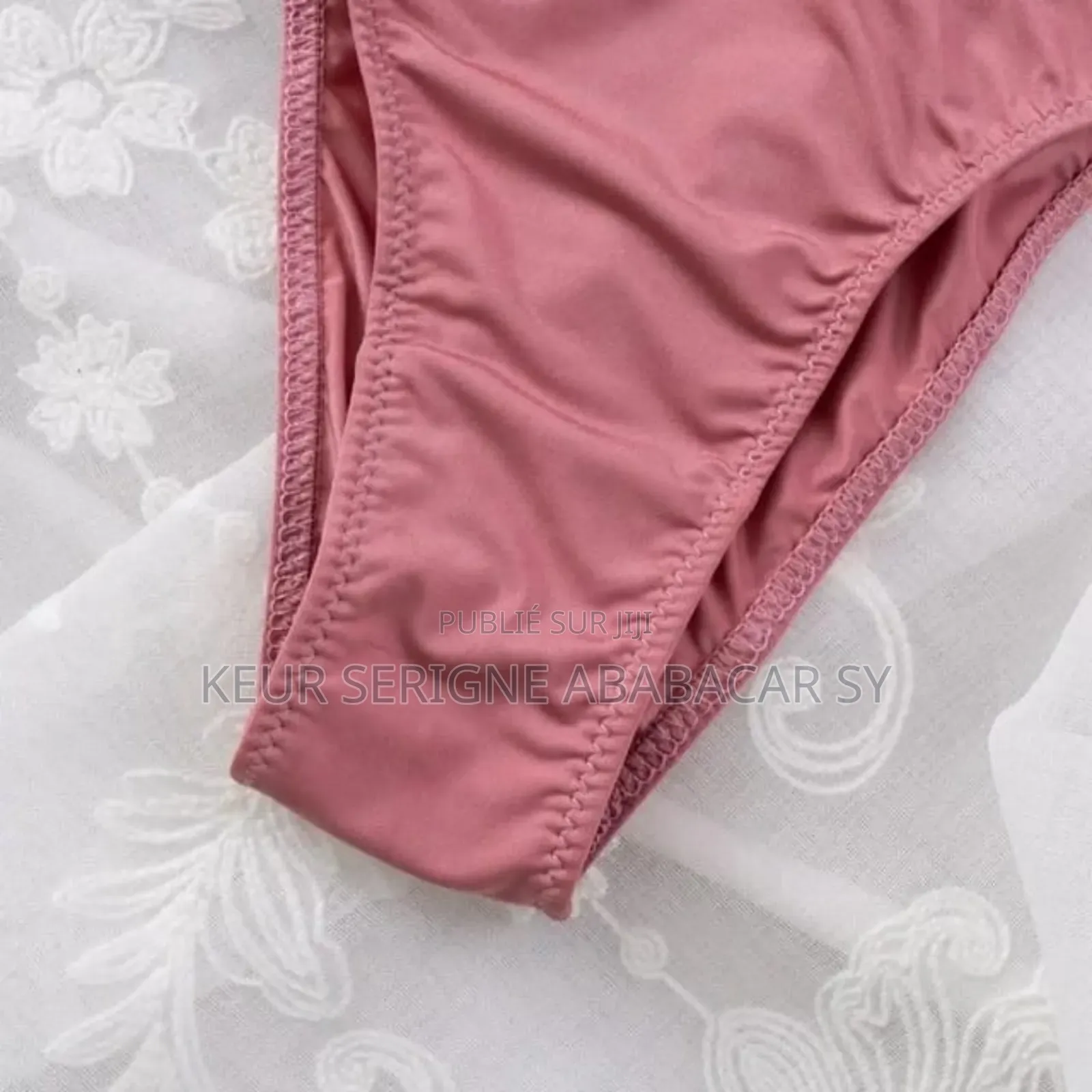 Slip v LOVE Qualité Originale