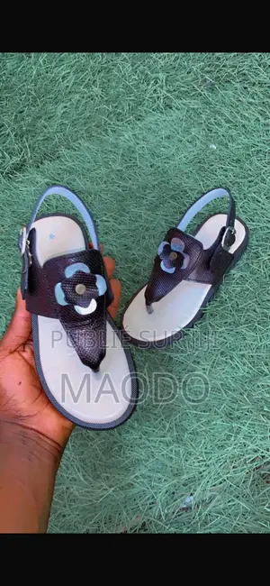 Chaussures Enfants en Cuire en Gros Et Détaille