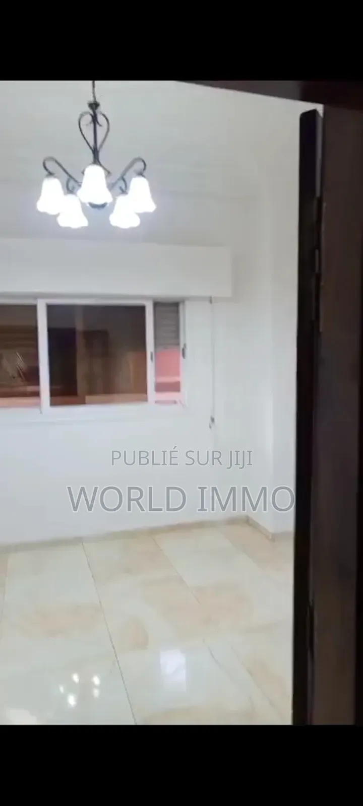 4chbre Appartement dans Le Standard, Almadies à Louer