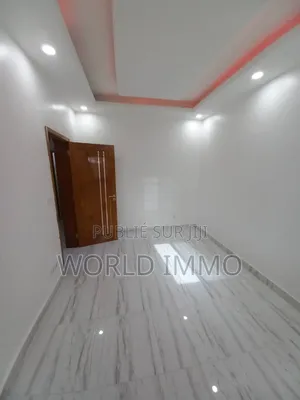 3chbre Appartement dans Le Luxe, Almadies à Louer