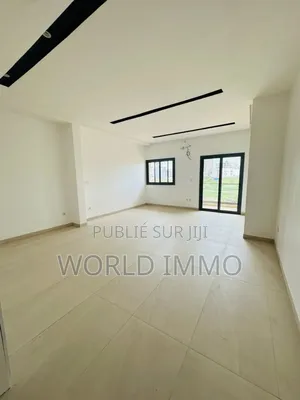 4chbre Duplex dans Le Duplex, Almadies à Louer