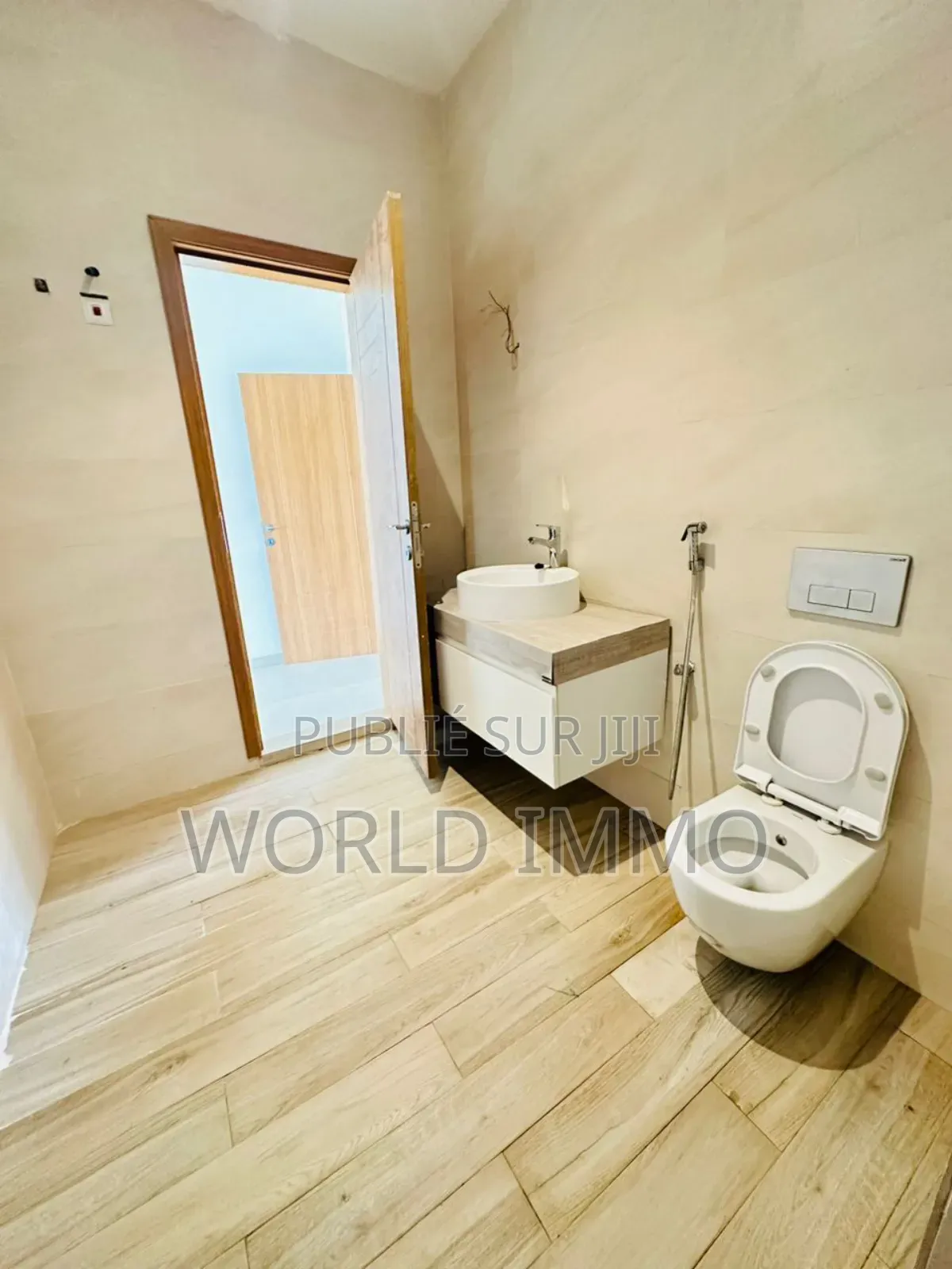 4chbre Duplex dans Le Duplex, Almadies à Louer