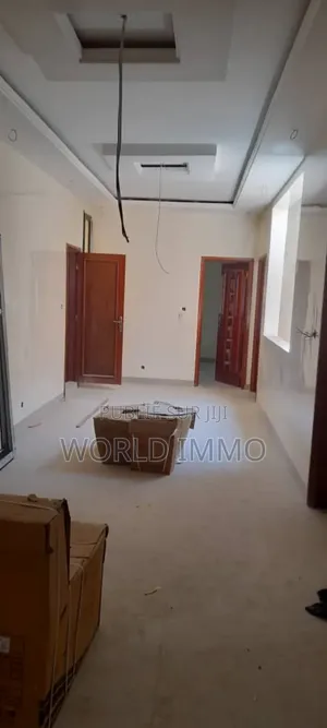 2chbre Appartement dans Lap, Grand Yoff à Louer