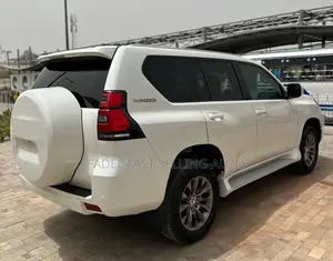 Toyota Land Cruiser Prado 2020 Blanc