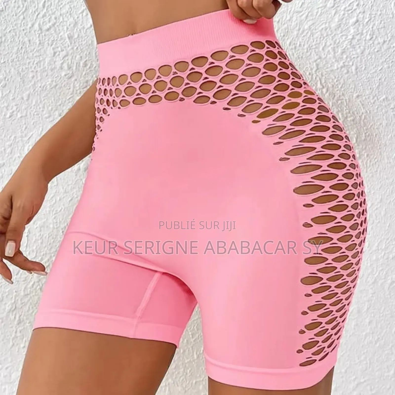 Boxer Avec Troue Sur Les Côtés