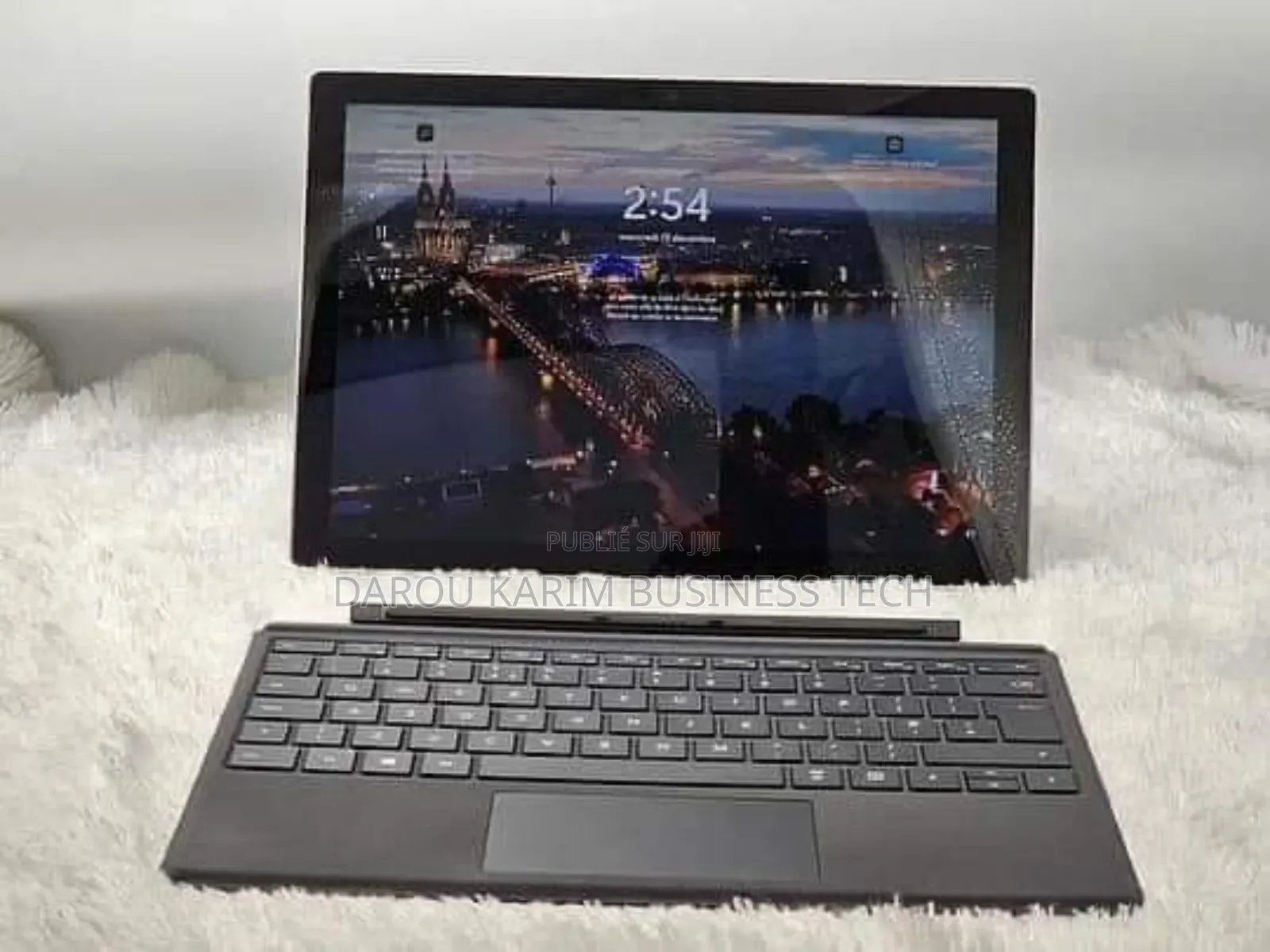 New Microsoft Surface Pro 7+ 16GB Intel Core I5 SSD 256GB
