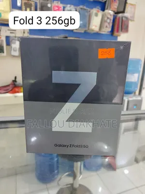 New Samsung Galaxy Z Fold 3 512 GB Autre