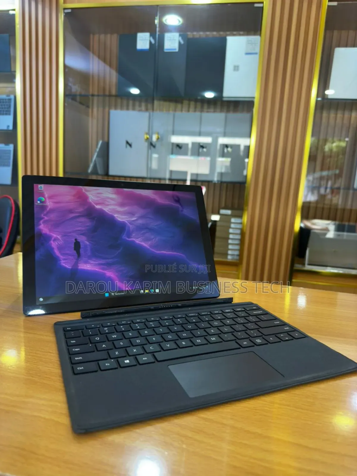 New Microsoft Surface Pro 7 16GB Intel Core I7 SSD 512GB