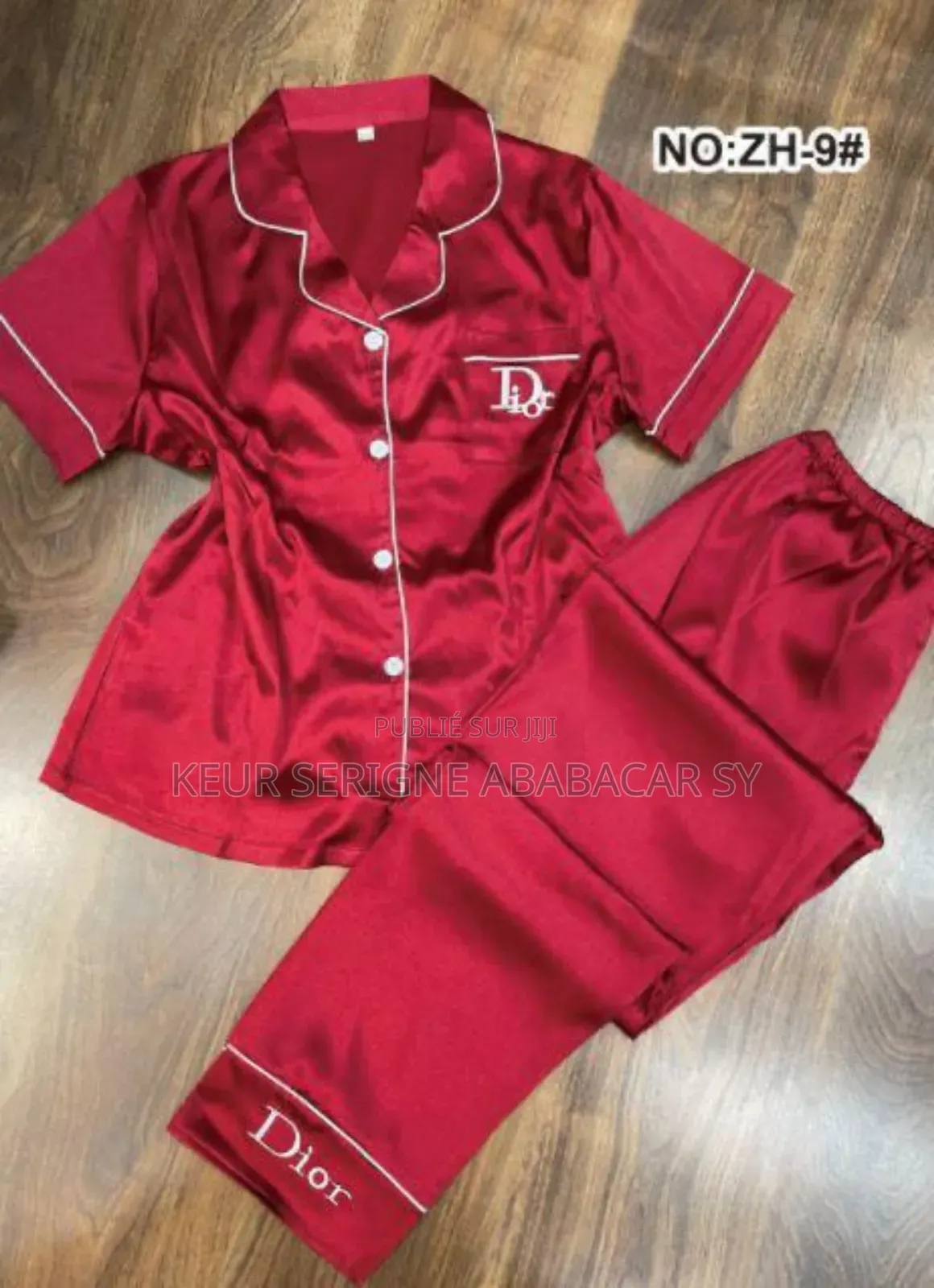 Pyjama Unisexe Modèle Long Marque Gucci Taille M-L/ Xl-XXL