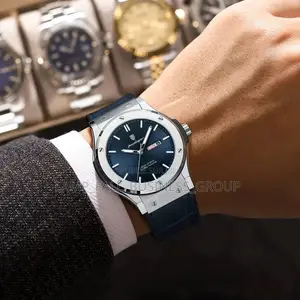 Montre DE Luxe