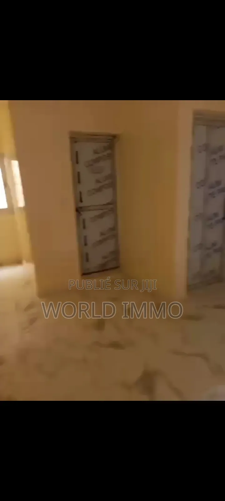 4chbre Appartement dans Le Pays, Yoff à Louer