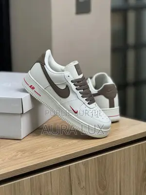 Original Nike Air Force 1 Low '07 Disponible Disponible