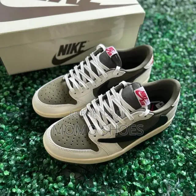 Chaussures De Qualités