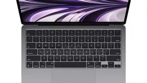 New Apple MacBook Air 2022 M2 8GB Apple M2 SSD 512GB