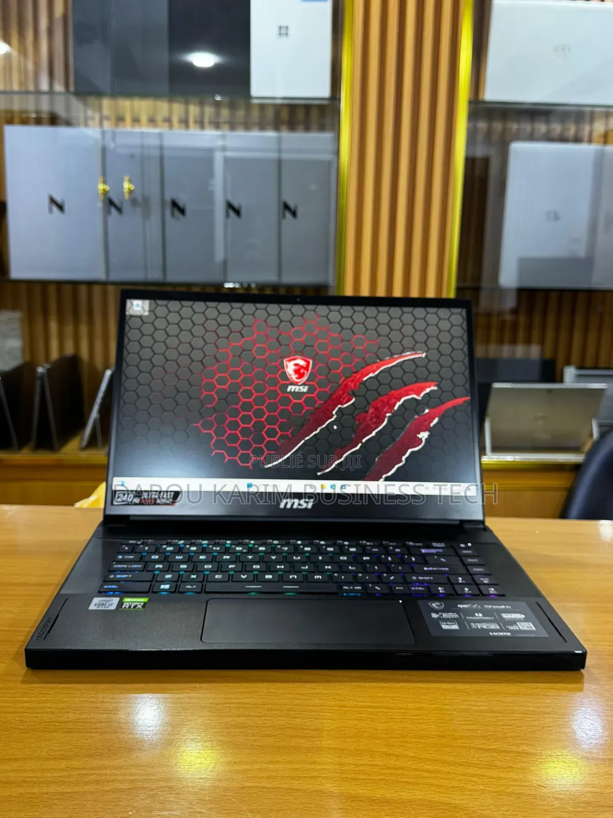 New MSI GS66 Stealth 10UE 32GB Intel Core I7 SSD 1T