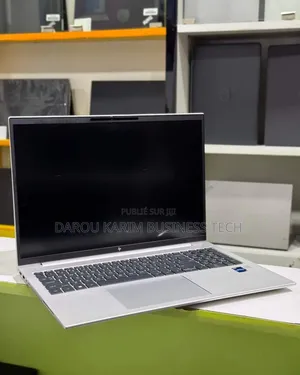 New HP EliteBook 860 G10 16GB Intel Core I7 SSD 512GB