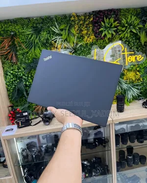 Lenovo ThinkPad T14 G4 16GB Intel Core I7 SSD 256GB