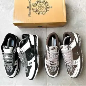 Photo - Original Nike Dunk Low X Chrome Disponible