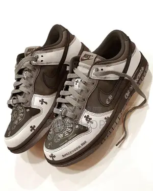 Original Nike Dunk Low X Chrome Disponible