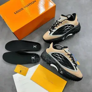 Original Louis Vuitton Discovery Lace Up Disponible