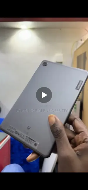 New Lenovo ideapad 16 GB Autre