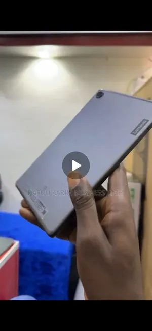 New Lenovo ideapad 16 GB Autre