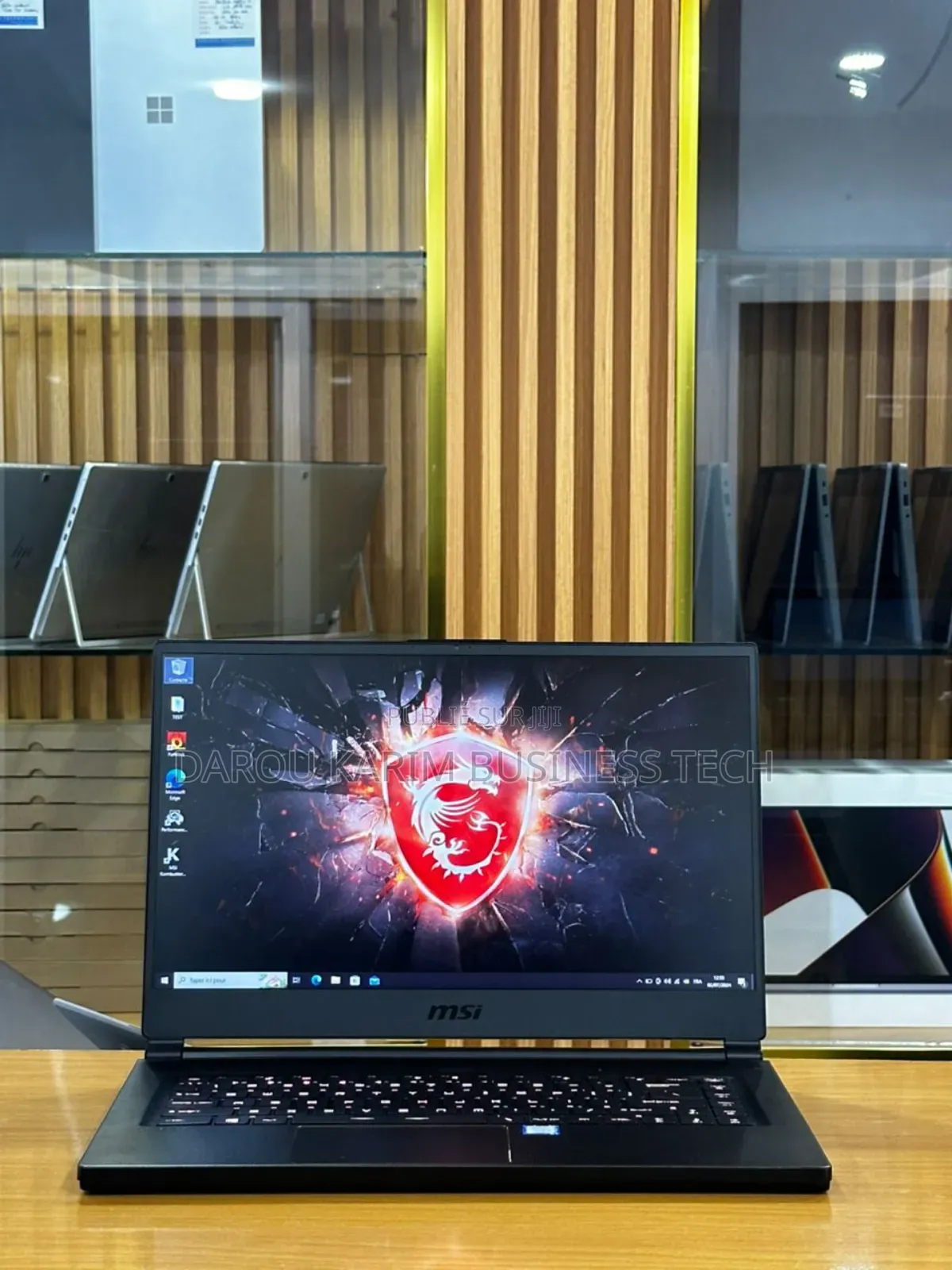 New MSI GS65 Stealth Thin 8RF 32GB Intel Core I7 SSD 1T