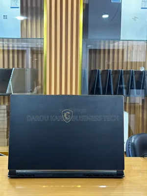 New MSI GS65 Stealth Thin 8RF 32GB Intel Core I7 SSD 1T