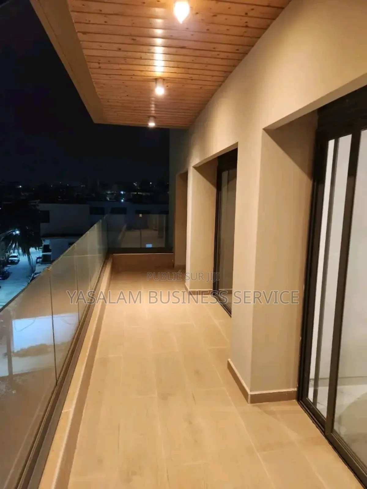 3chbre Appartement dans Yasalam Business, Almadies à Louer
