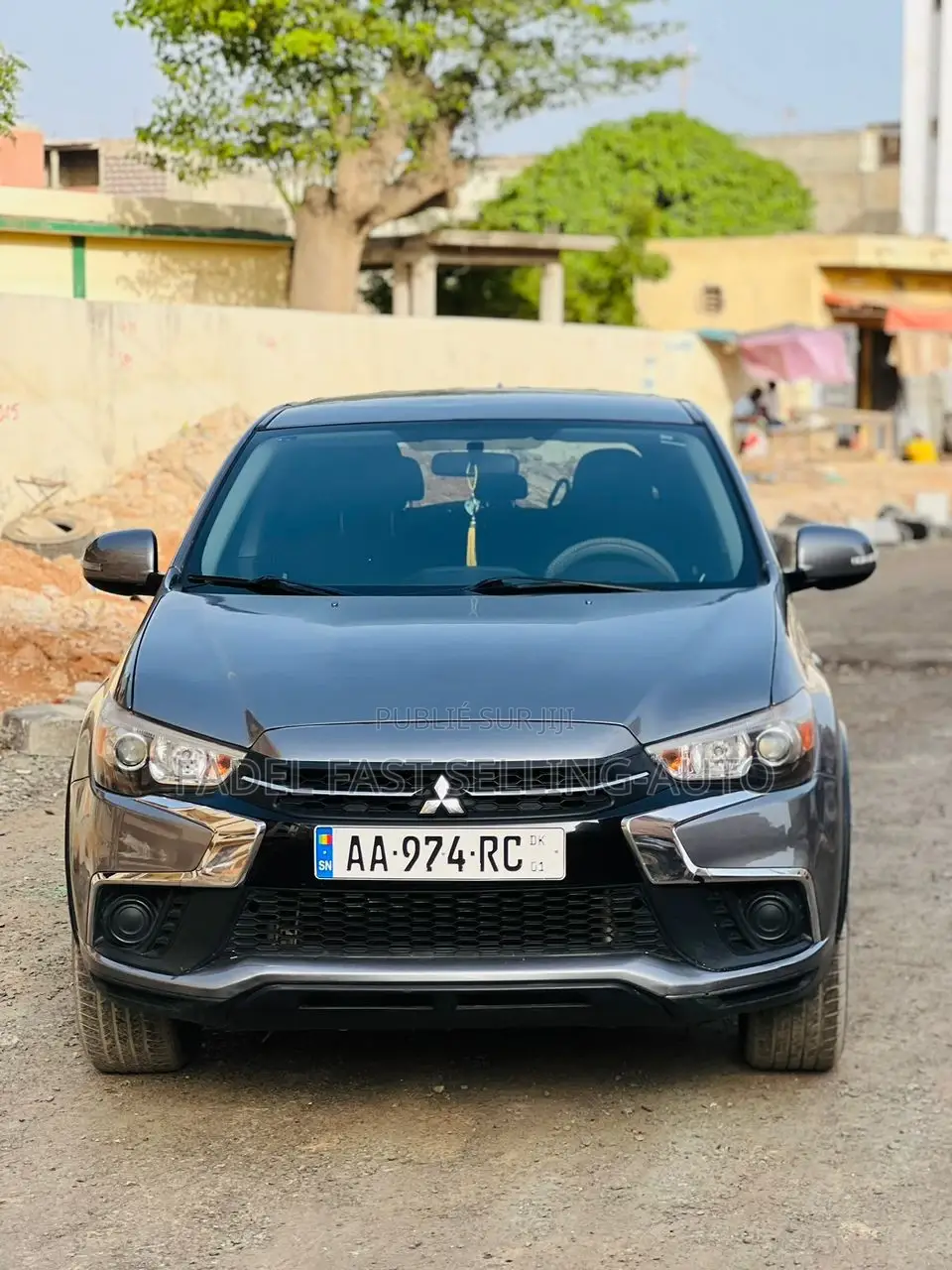 Mitsubishi Outlander Sport 2018 Gris
