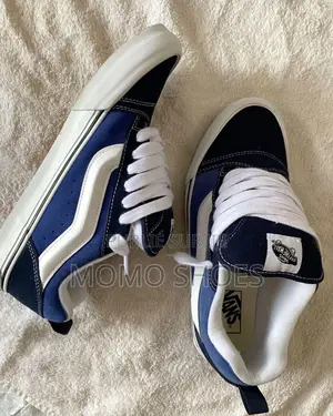 Photo - Van’S Knu School