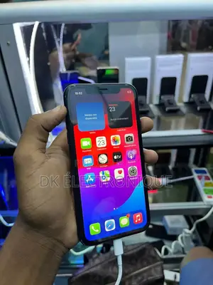 Apple iPhone XR 64 GB Noir