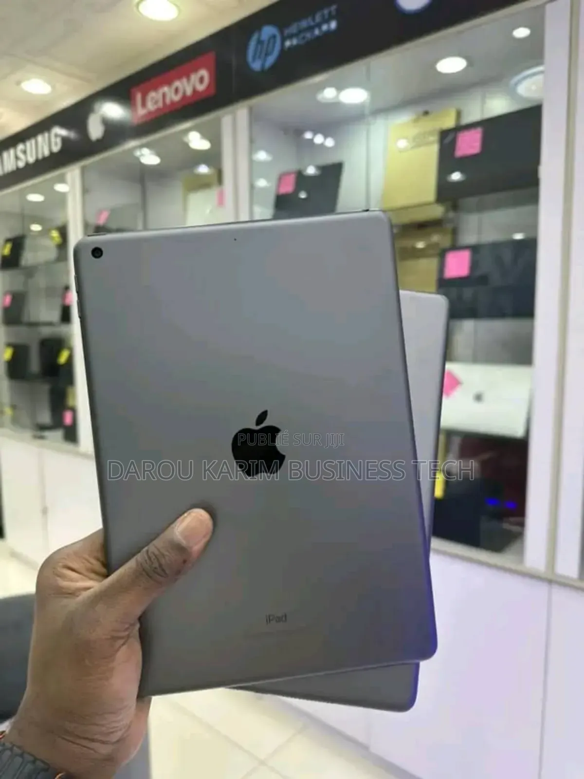 New Apple iPad 10.2 (2021) 64 GB Autre