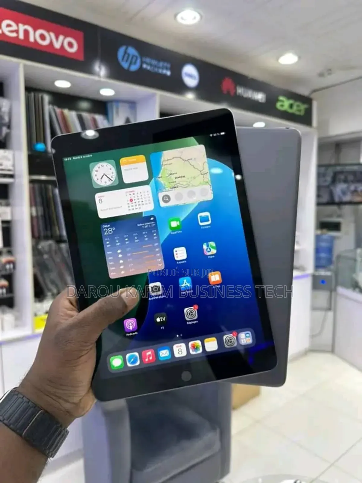 New Apple iPad 10.2 (2021) 64 GB Autre